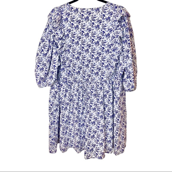 Super cute cottage core H&M dress size XL fits like plus size - Picture 4 of 4